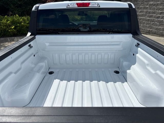 New 2026 Oxford White Ford XLT image 11