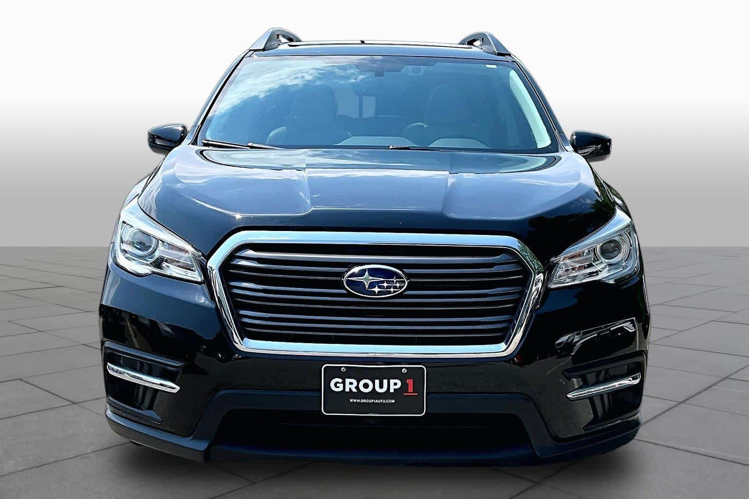 Used 2021 Crystal Black Silica Subaru Premium image 4