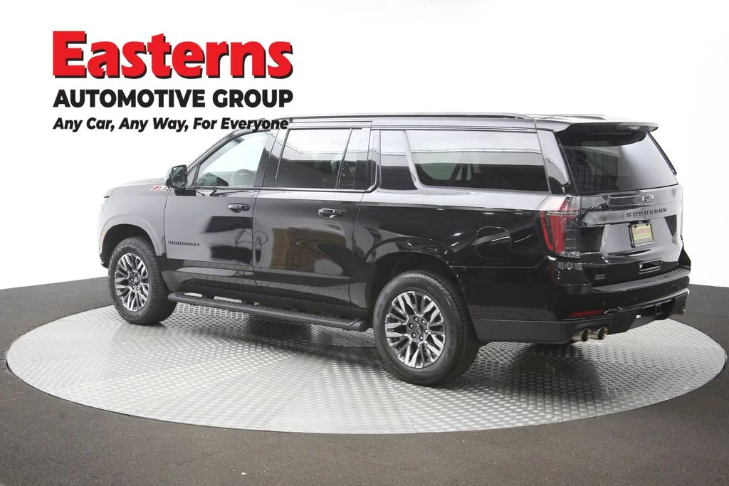 Used 2025 Black Chevrolet Z71 image 68