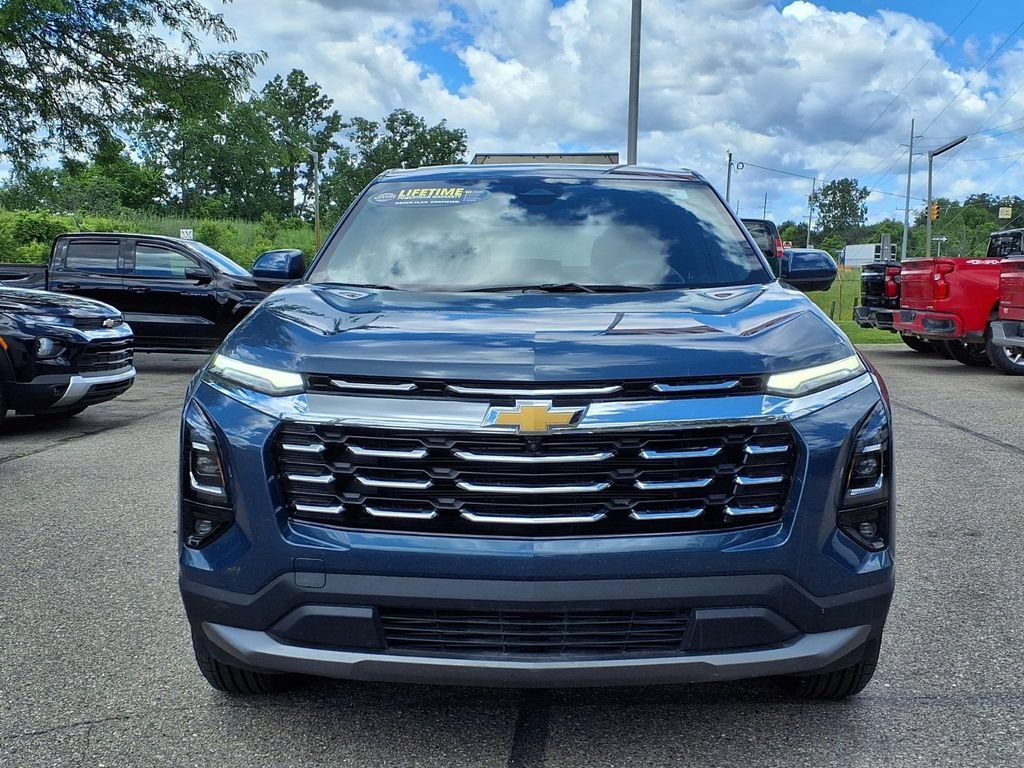 Used 2025 Lakeshore Blue Metallic Chevrolet LT image 2