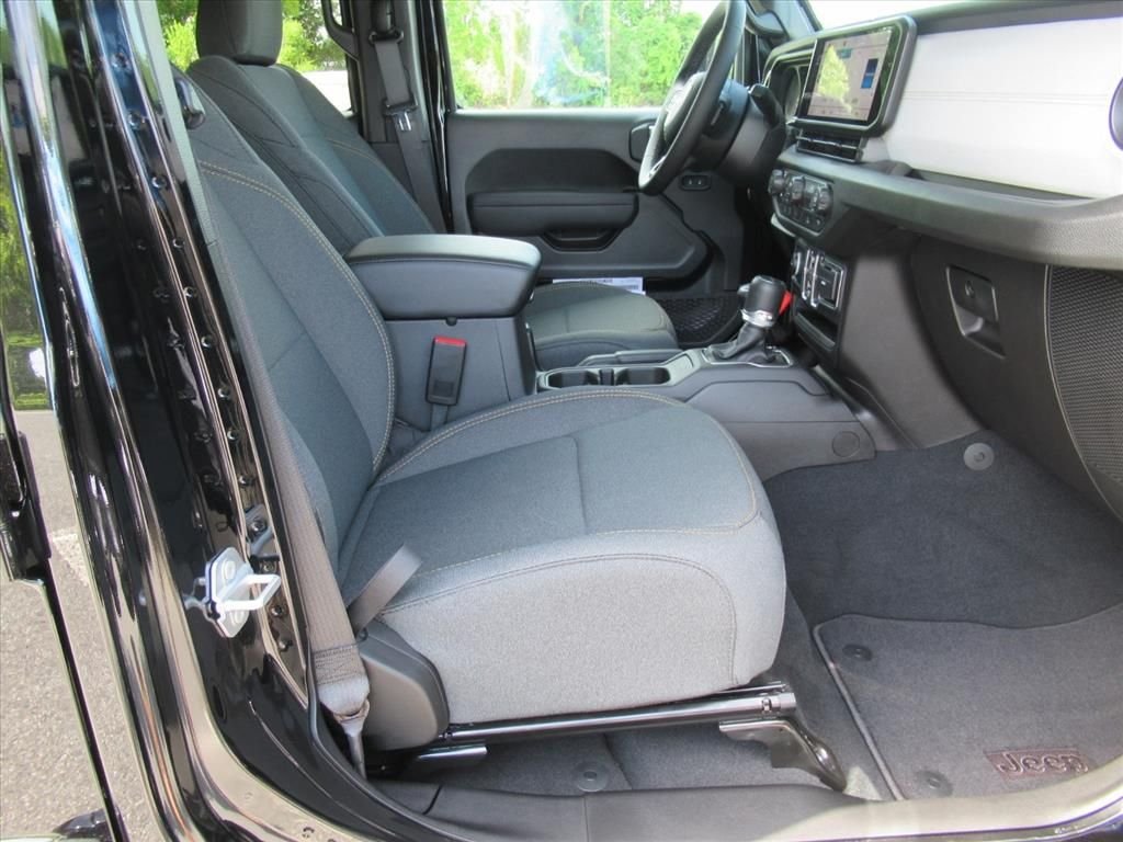 New 2026 Black Clearcoat Jeep Sport S image 10