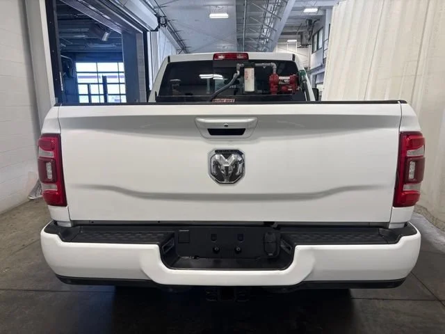 Used 2023  Ram Laramie image 5
