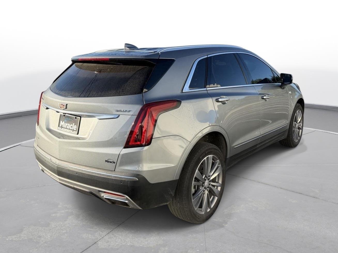 Used 2024 Argent Silver Metallic Cadillac AWD Premium Luxury image 5