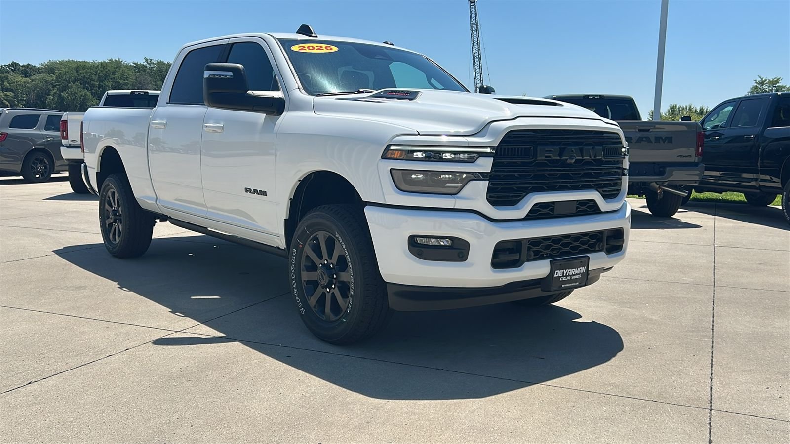 New 2026 Bright White Clear-Coat Exterior Paint RAM Laramie image 2