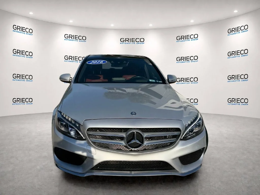 Used 2016 Silver Mercedes-Benz C 300 image 2