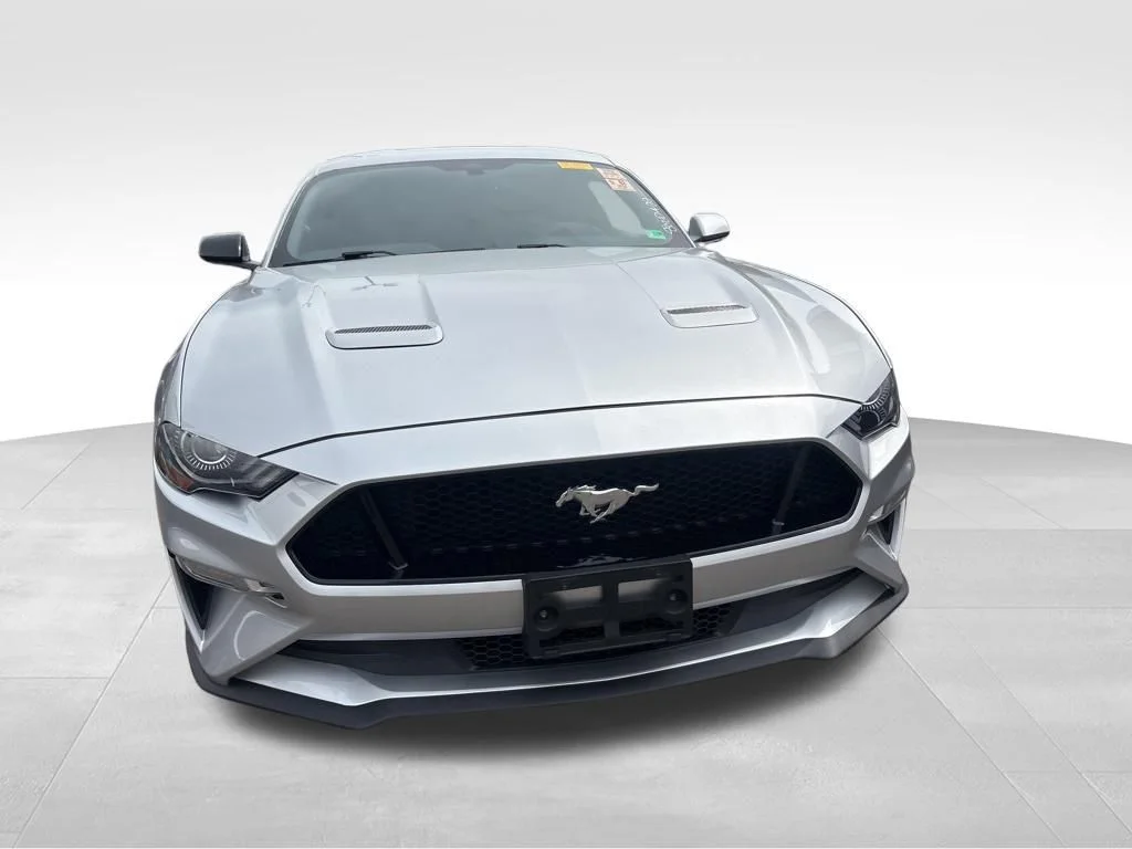 Used 2019 Silver Ford GT image 5