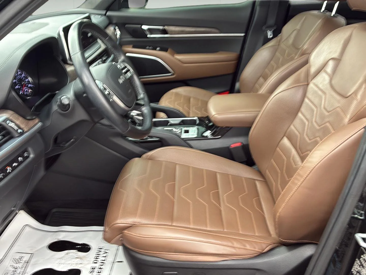 Used 2022 Ebony Black Kia SX image 11