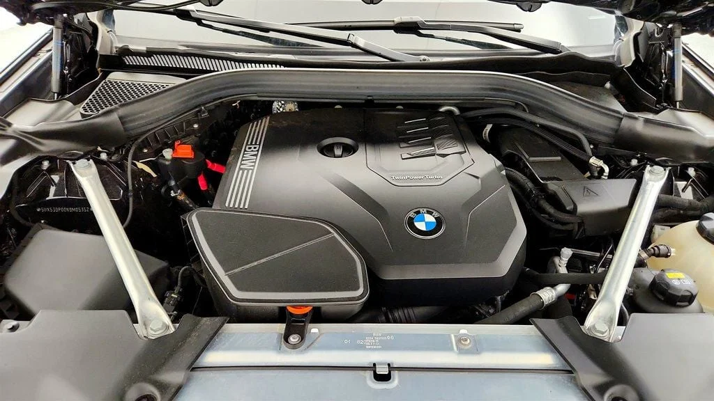 Used 2022 Black Sapphire Metallic BMW xDrive30i SAV w/ Premium Package 2 & Live Cockpit Pro image 27