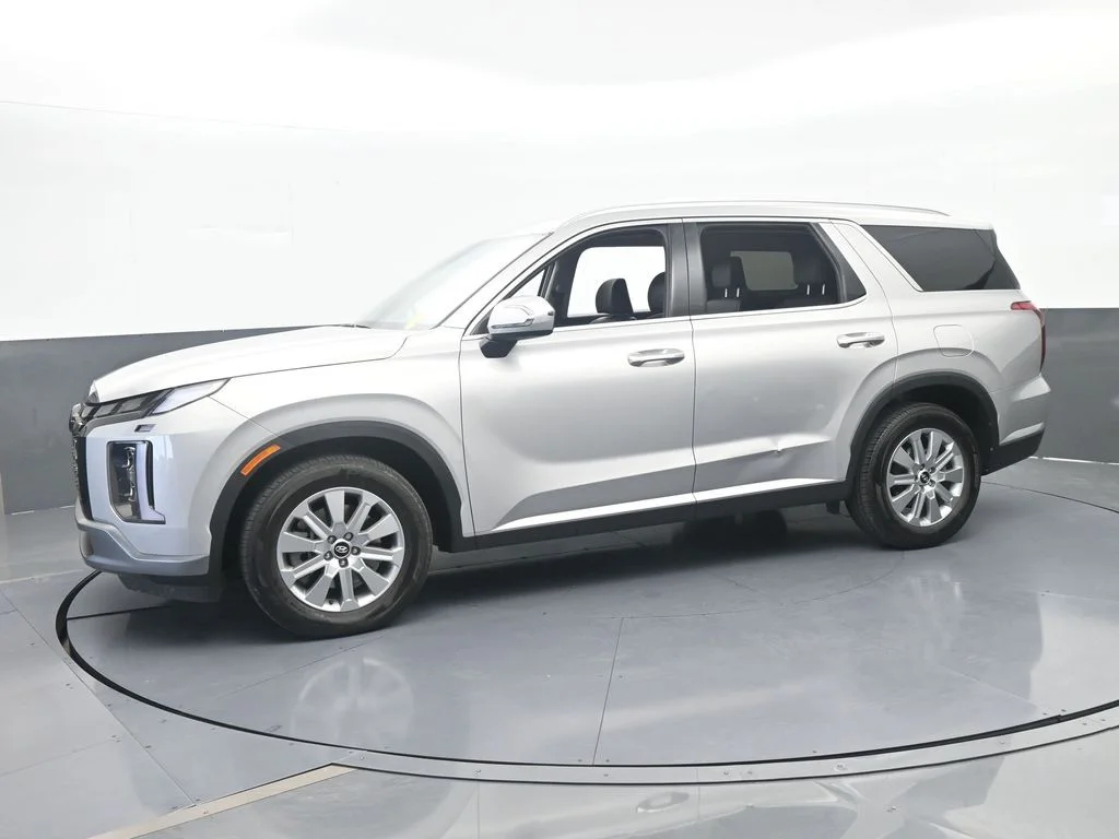 Used 2025 Typhoon Silver Hyundai SEL image 1