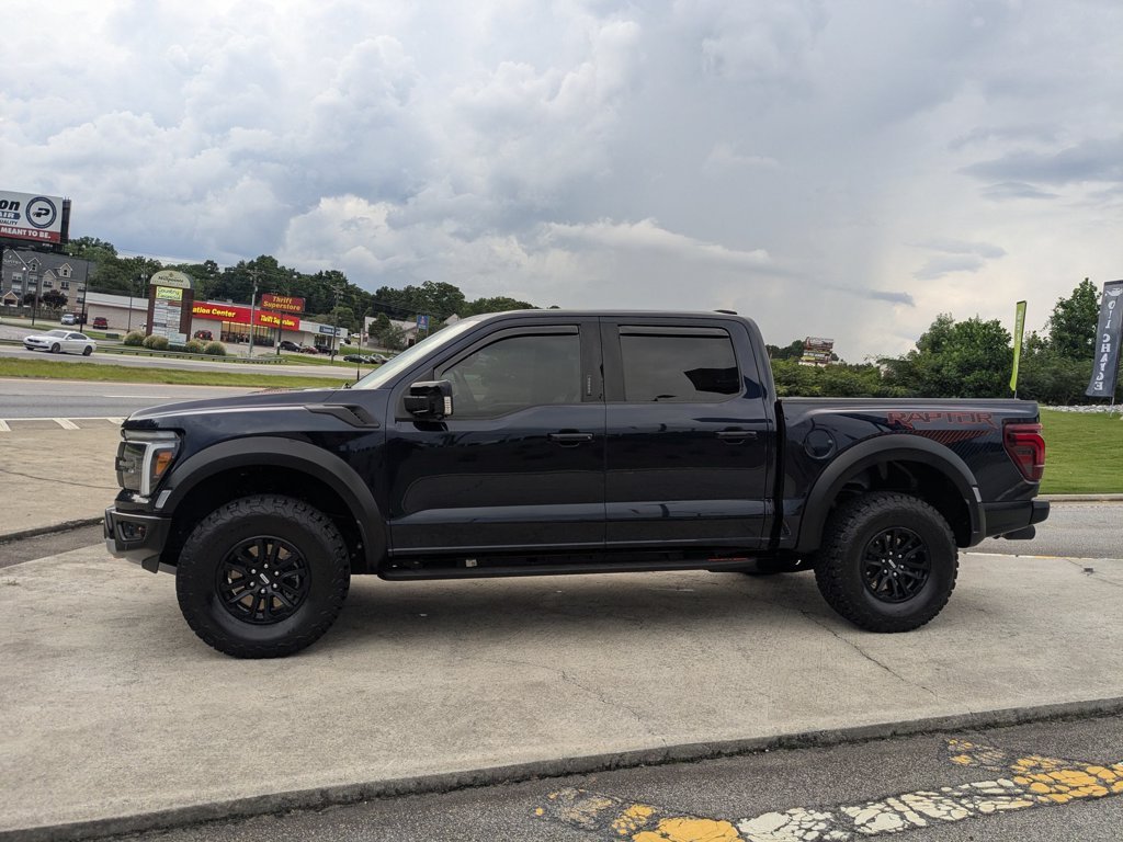 Used 2024  Ford Raptor image 8
