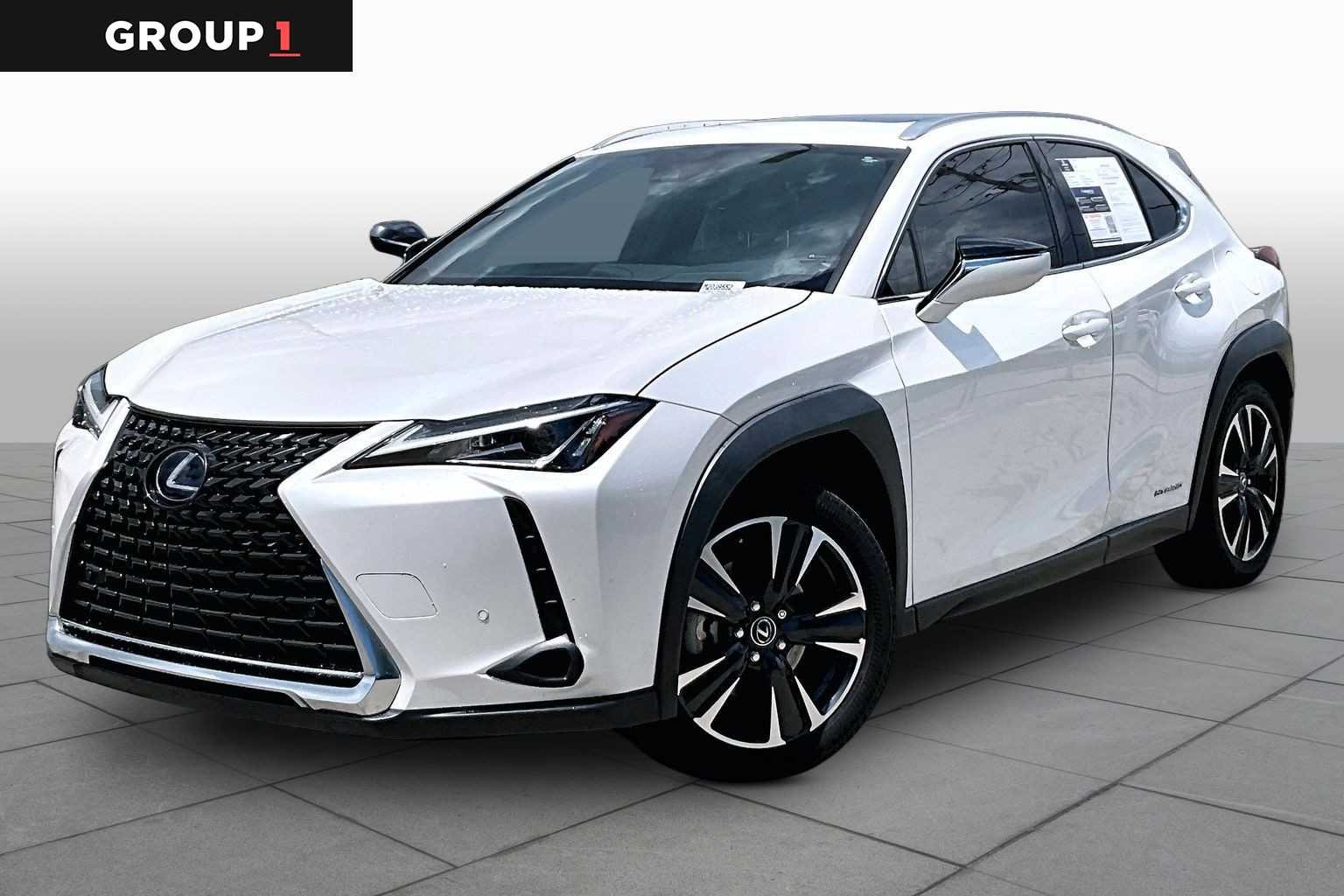 2021 Lexus UX 300h 250h AWD's photo