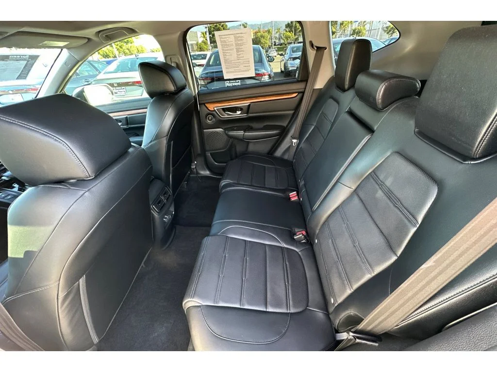 Used 2022 Platinum White Pearl Honda EX-L image 14