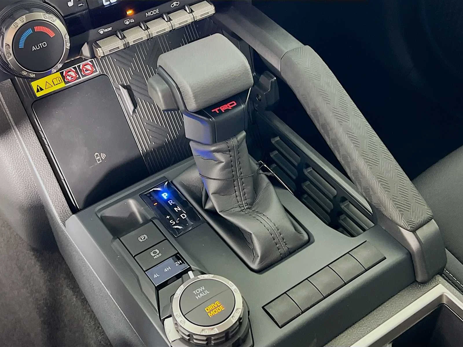 2026 Toyota Tacoma — photo 12