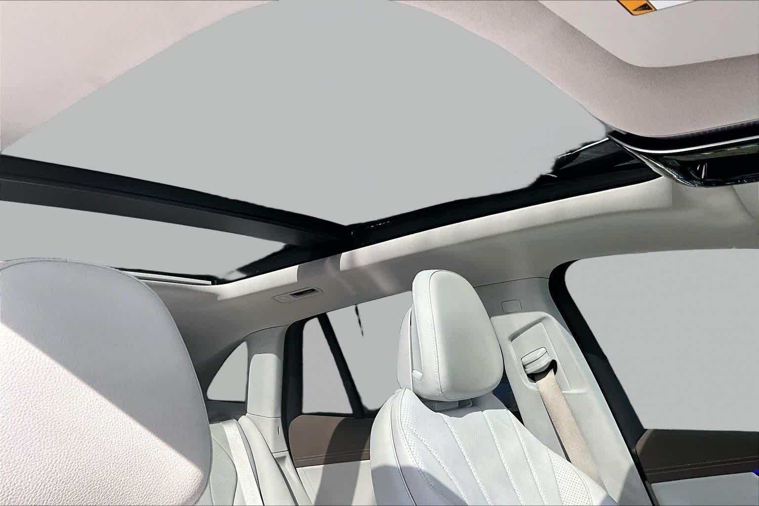 Certified Used 2024 Polar White Mercedes-Benz EQE 350+ image 12