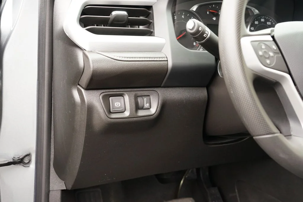 2023 GMC Acadia SLE - Photo 17