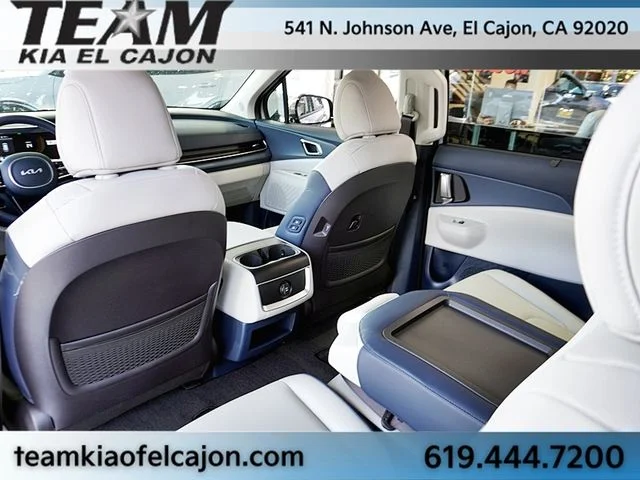 New 2026 White Kia EX image 22