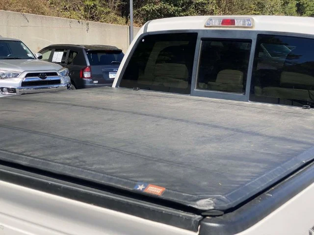 Used 2013 White Ford Lariat image 37