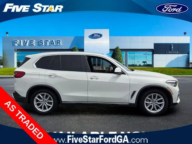 Used 2019 White BMW xDrive40i image 9