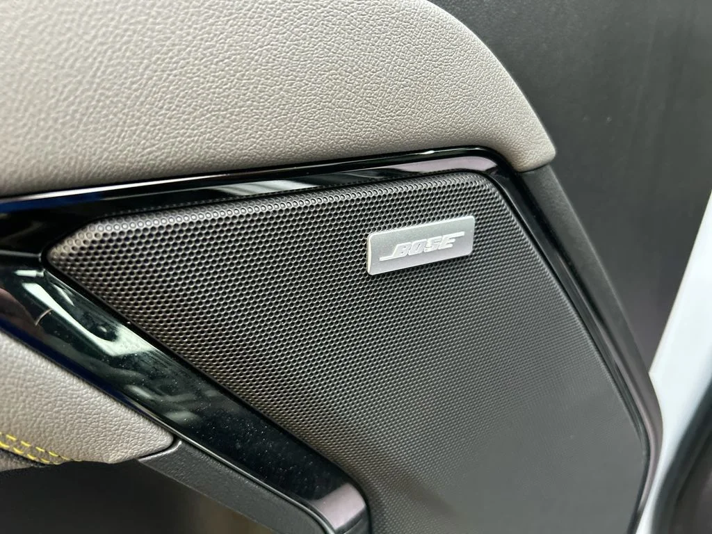 Used 2025 White Chevrolet ZR2 image 29