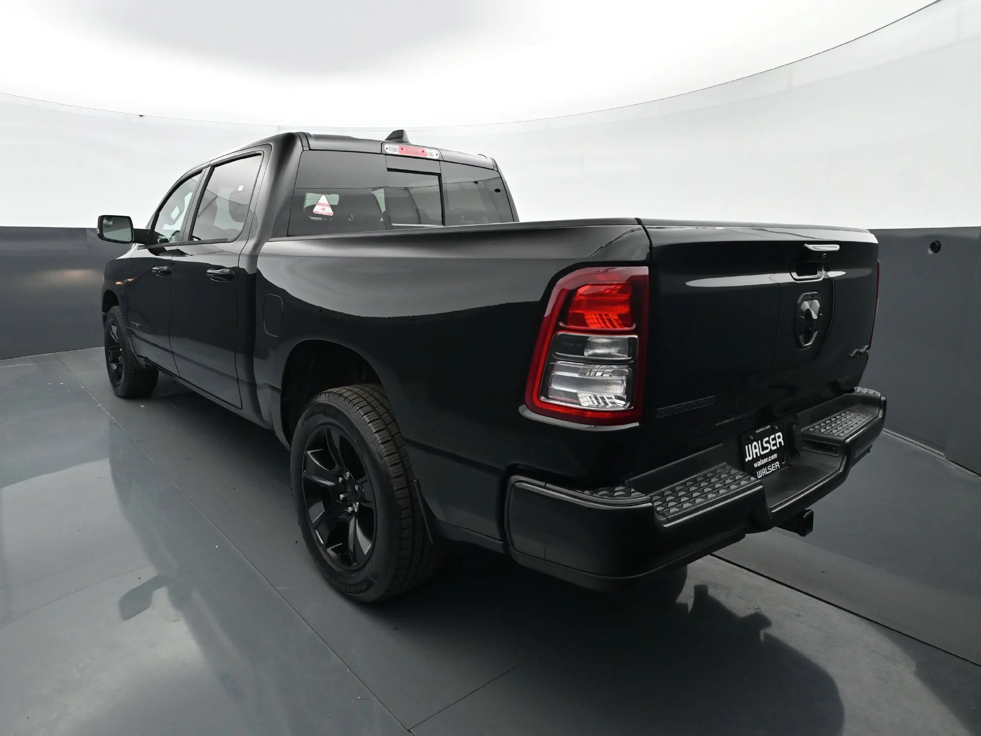 Used 2023 Diamond Black Crystal Pearlcoat Ram Big Horn/Lone Star image 6