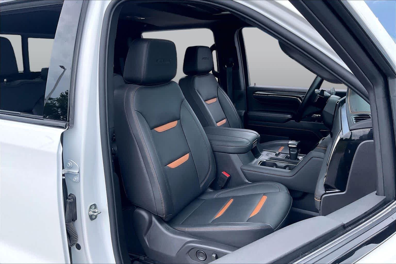 Used 2024 Summit White GMC AT4 image 9