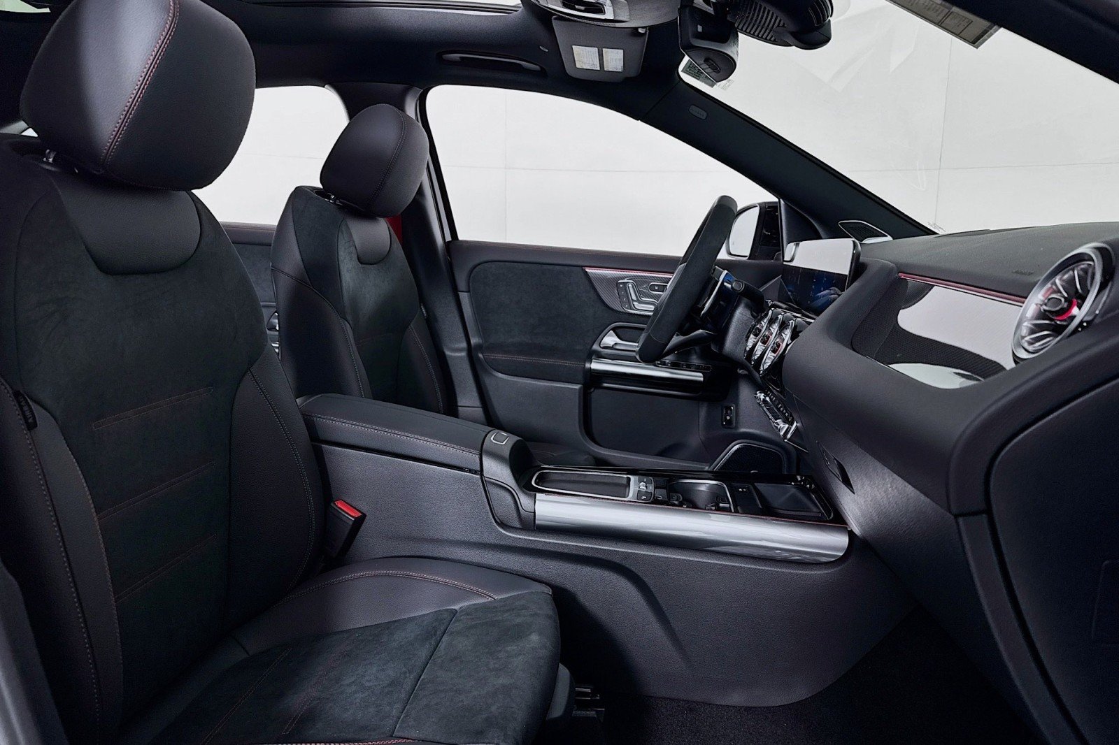 New 2026 Night Black Mercedes-Benz AMG® GLA 35 4MATIC SUV image 6