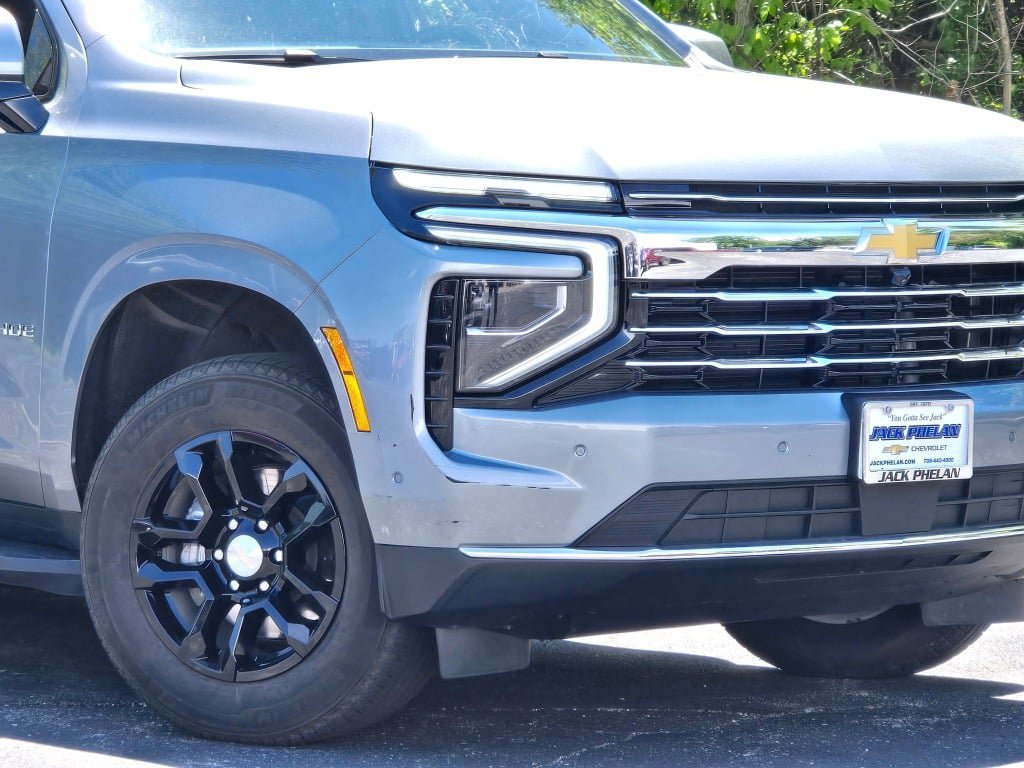 2025 Chevrolet Tahoe LT - Photo 3