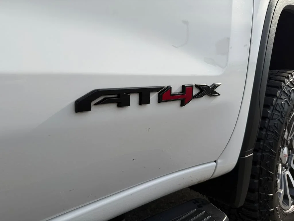 Certified Used 2023 Summit White GMC AT4X image 7