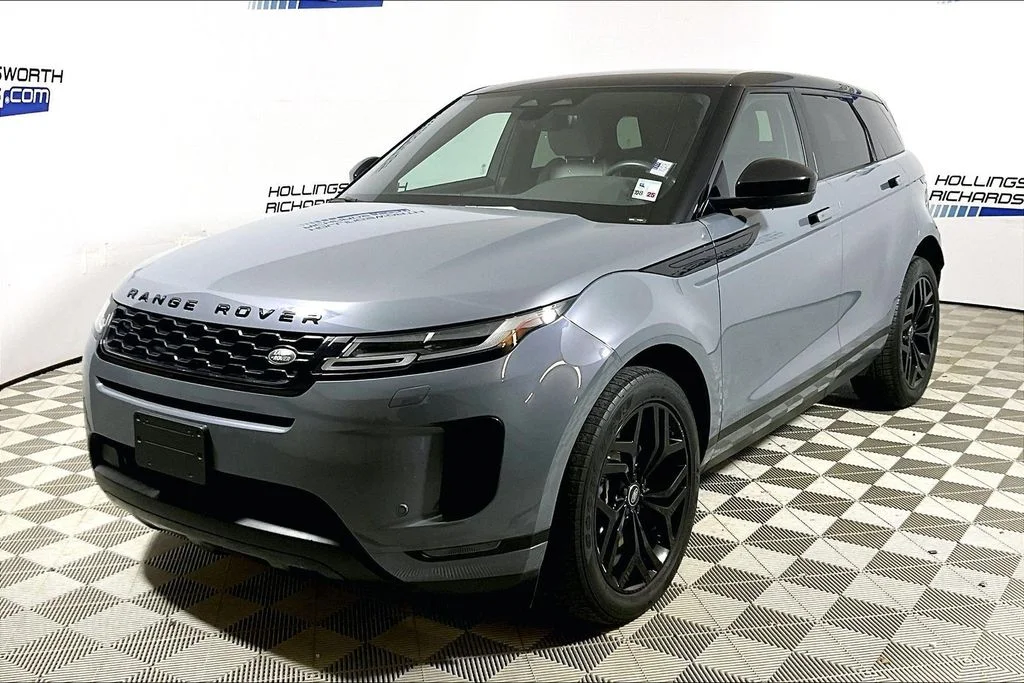Used 2023 Nolita Grey Land Rover SE image 1