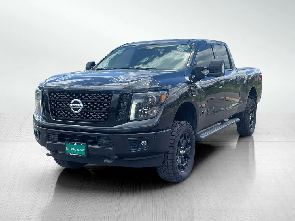 Used 2018 Magnetic Black Nissan SL image 7