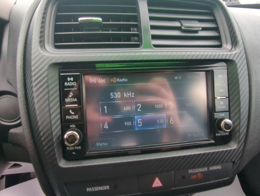 Used 2024 Orange Mitsubishi 2.0 ES image 17