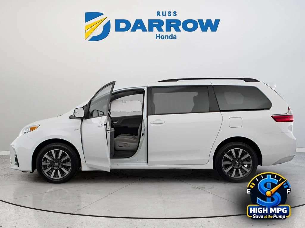 Used 2018 White Toyota LE image 2