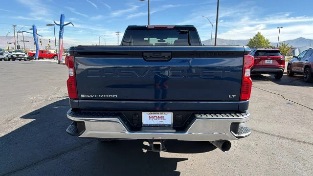 Certified Used 2022 NORTHSKY BLUE METALLIC Chevrolet LT image 4