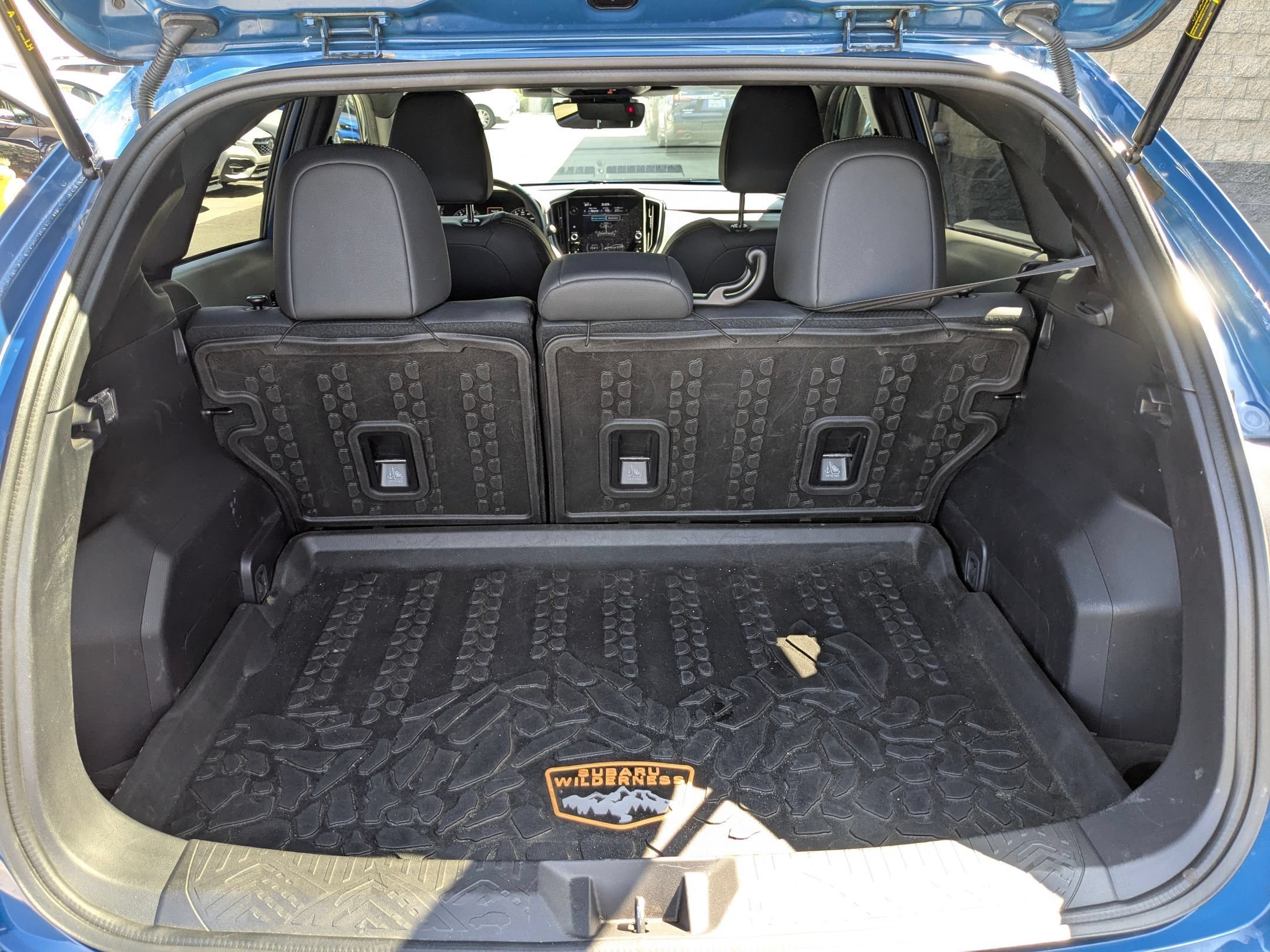 Used 2024 Geyser Blue Pearl Subaru Wilderness image 27