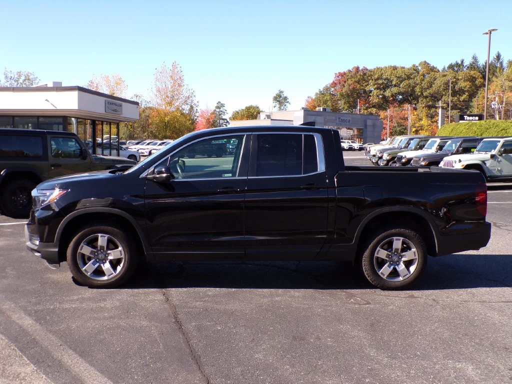 Used 2026 Black Honda RTL image 4