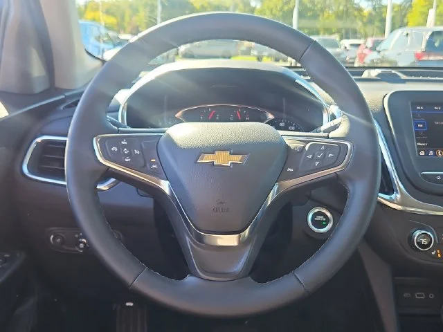 Used 2024 Lakeshore Blue Metallic Chevrolet LT image 14