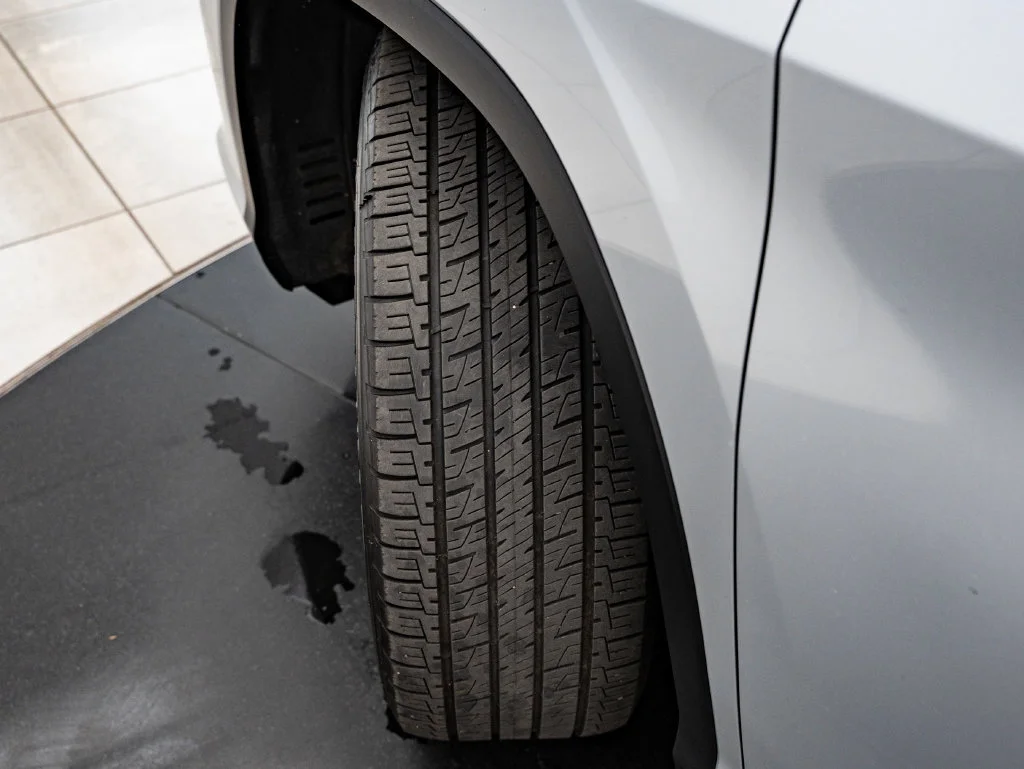 Used 2017 Silver Lining Metallic Lexus 350 Premium image 48
