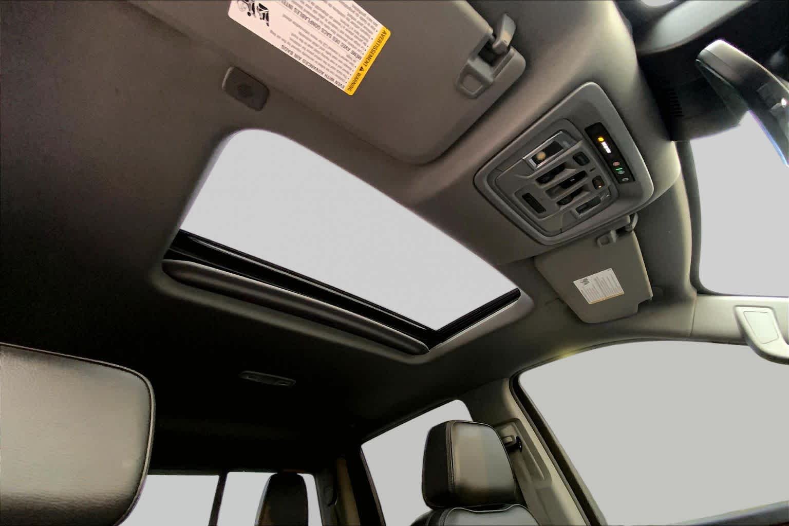 Used 2024 Sterling Metallic GMC Denali image 14