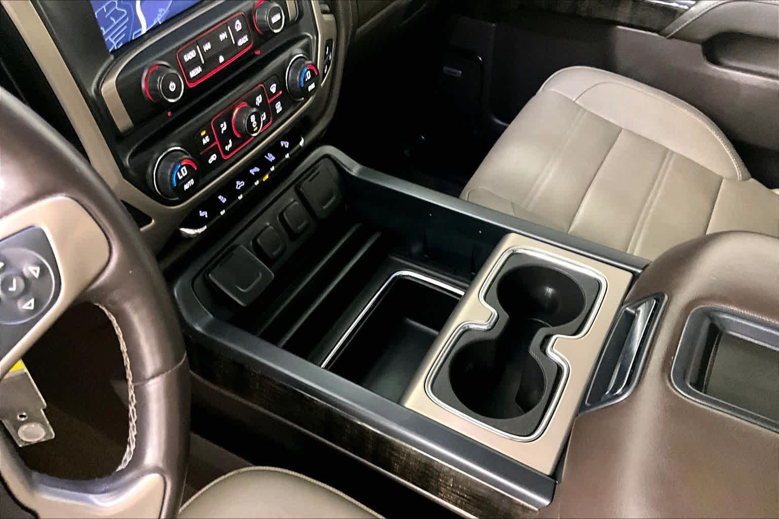 Used 2015 IRIDIUM METALLIC GMC Denali image 15