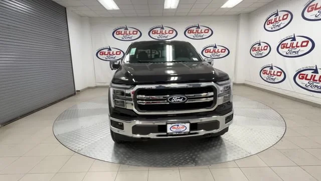 New 2026 Agate Black Metallic Ford Lariat image 11
