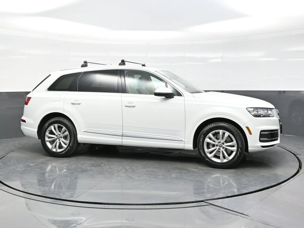 Used 2019 White Audi 55 Premium Plus image 8