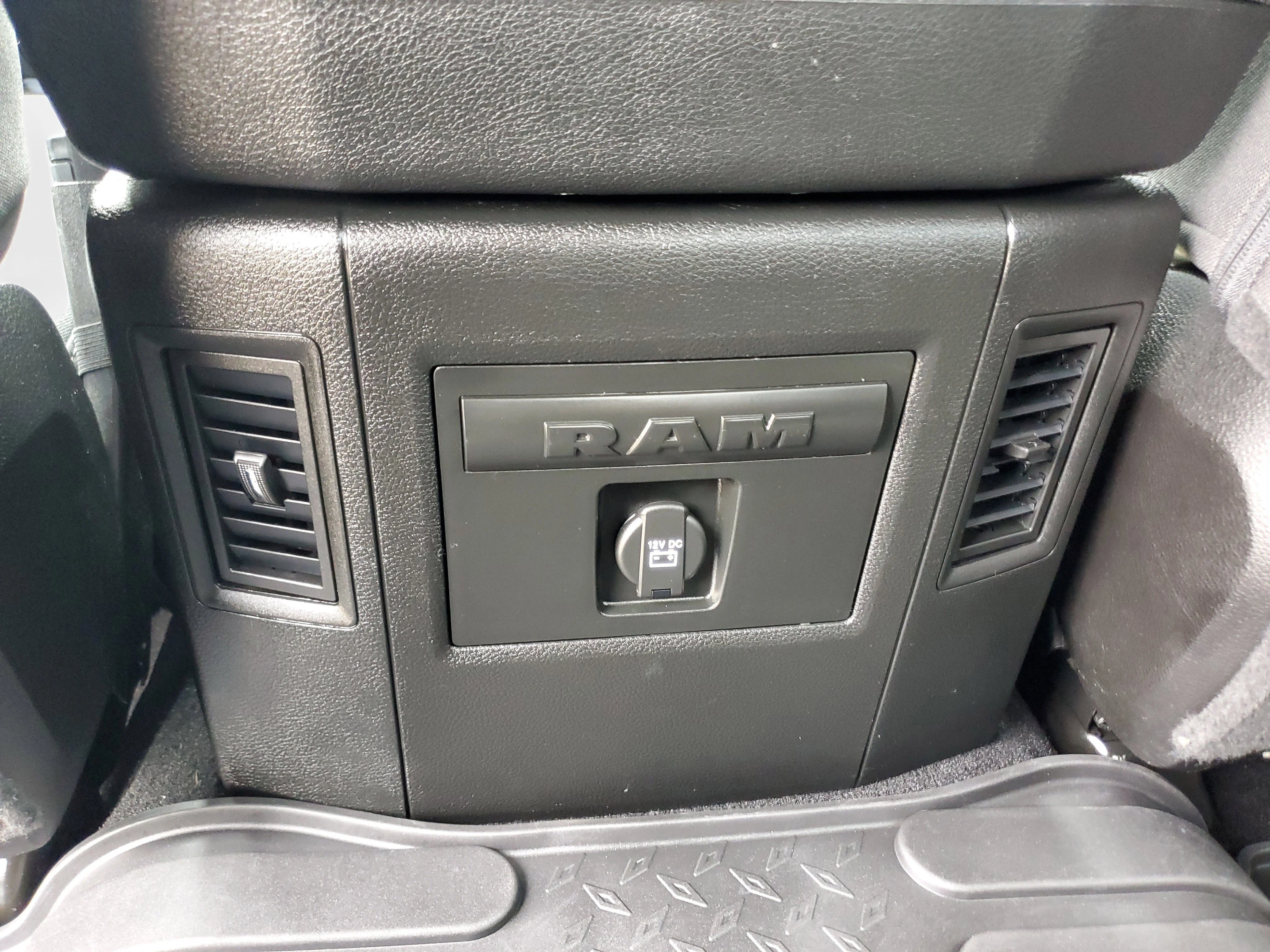 Used 2024 White Ram Warlock image 16