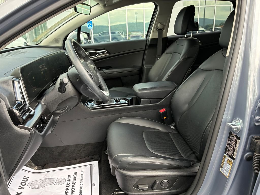 Used 2023 Silver Kia EX image 9