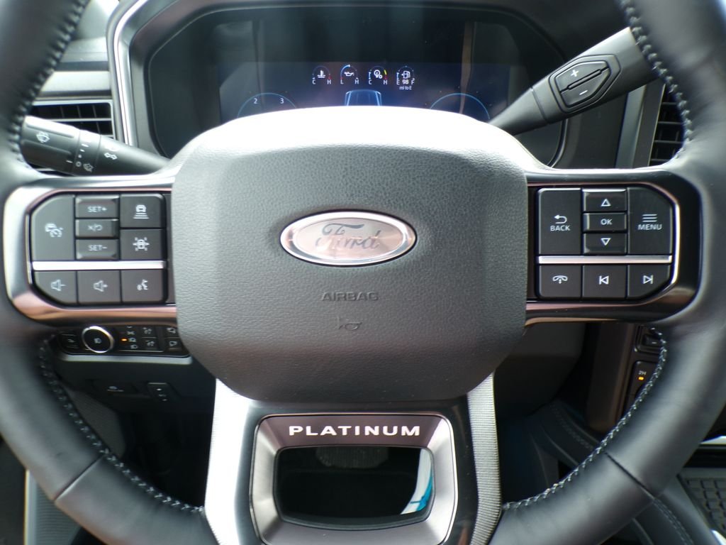 New 2026 Star White Metallic Tri-Coat Ford F-250® Platinum® image 16