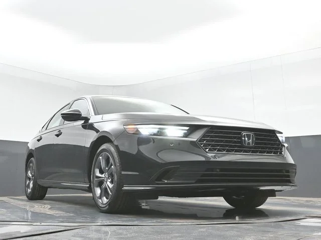 New 2026 Crystal Black Pearl Honda EX-L Hybrid image 39