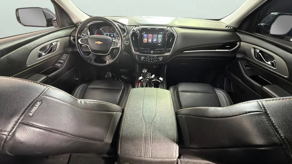 Used 2019 GRAPHITE METALLIC Chevrolet LT Leather image 34