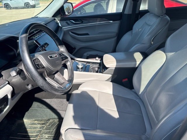 Used 2021 Silver Zynith Jeep Overland image 4