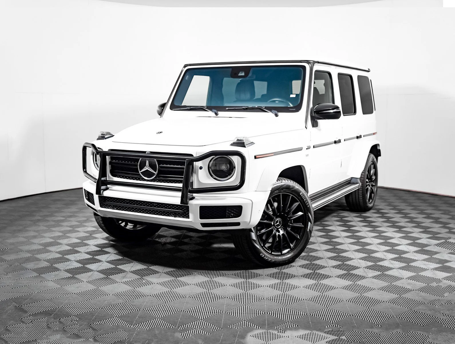 Certified Used 2020 Polar White Mercedes-Benz G 550 4MATIC® image 1