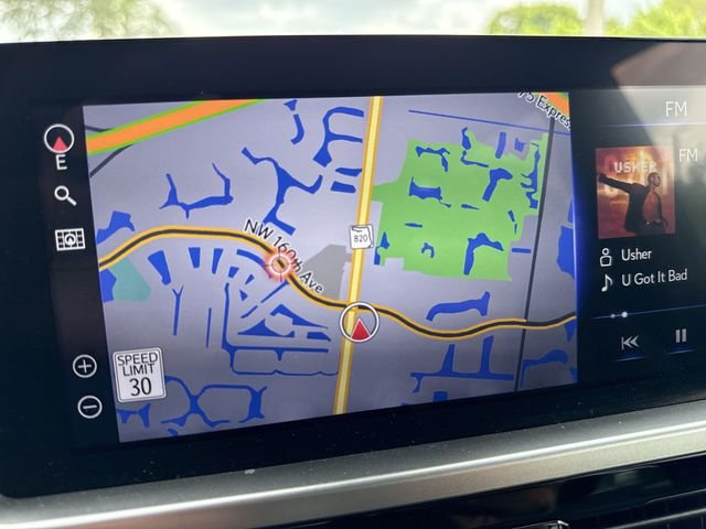 Certified Used 2023 White Lexus 460 image 18