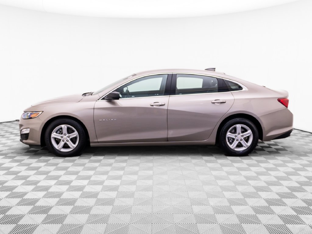 Used 2023 Chevrolet Malibu 1LS with VIN 1G1ZB5ST2PF235702 for sale in Barrington, IL